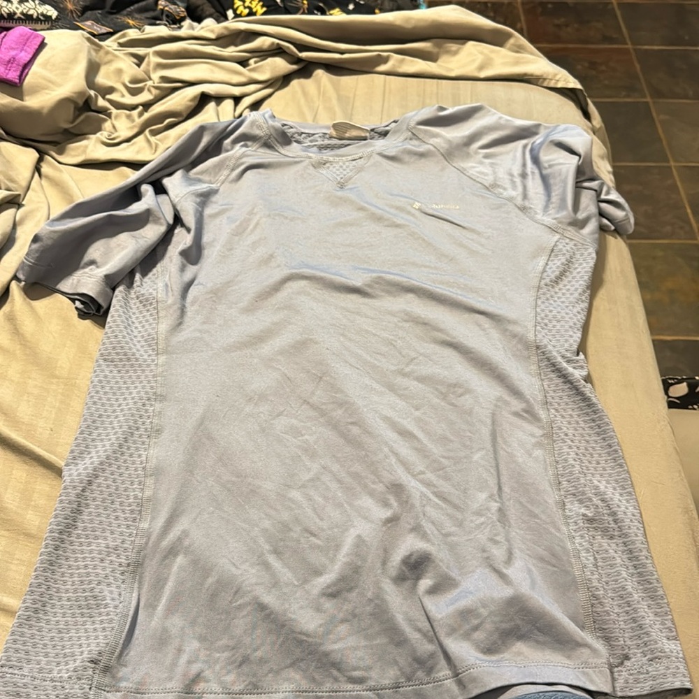 Columbia athletic top